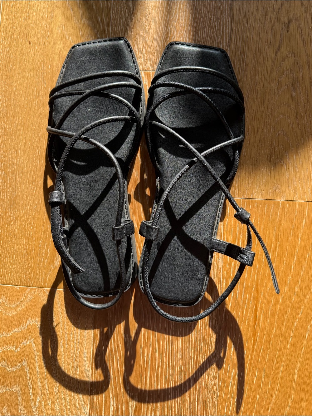Uniqlo C Black Strappy Square-Toe Lace-Up Women's Sandals gently worn